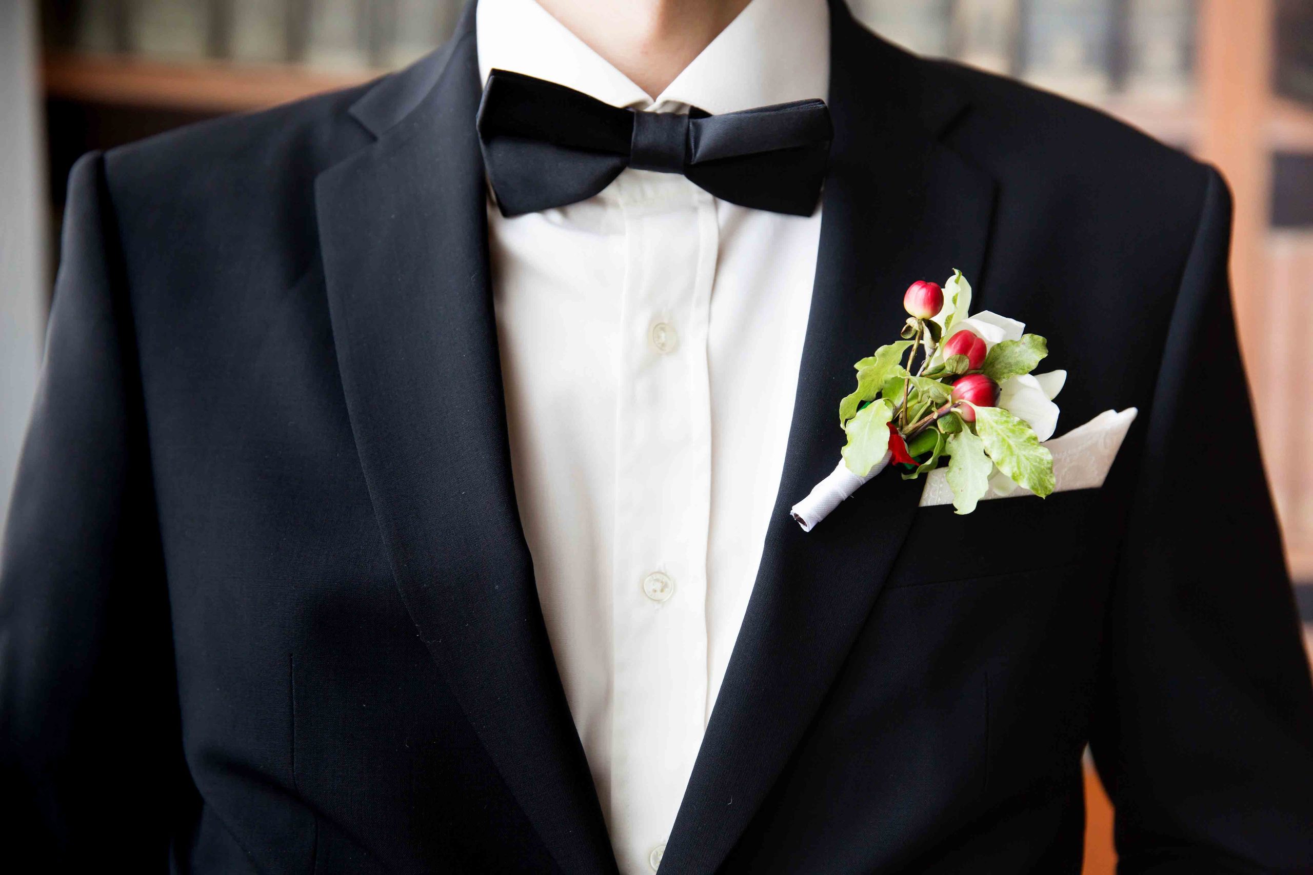 Sort og hvid jakkesæt til bryllup i København